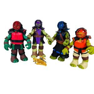 Teenage Mutant Ninja Turtles TMNT Dojo Training set Raphael, Michaelangelo Leo